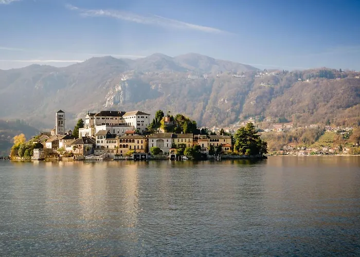 Casa D'arte In The Mountains On Orta - 16 Per *